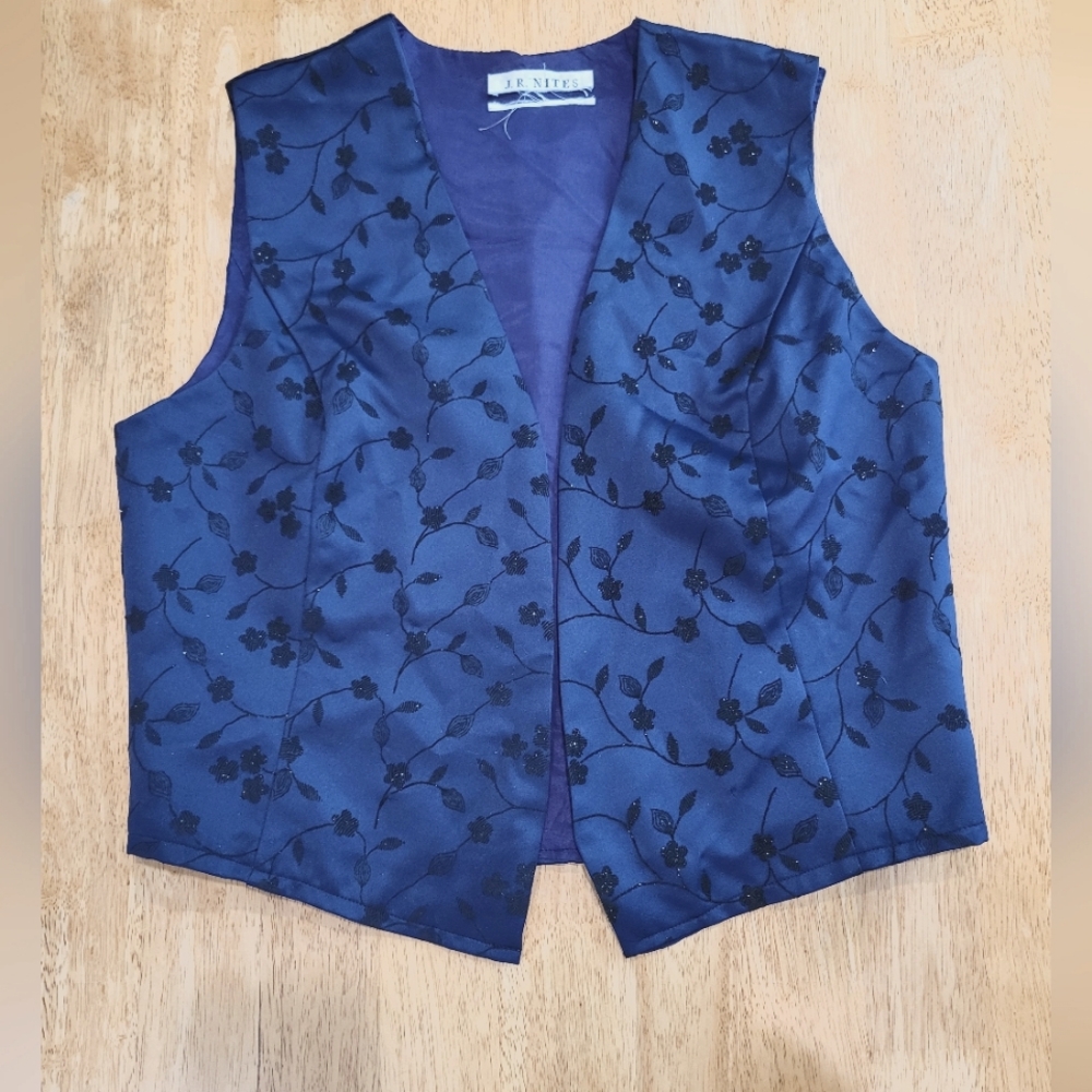 EUC VINTAGE J.R. Nites navy blue floral open vest